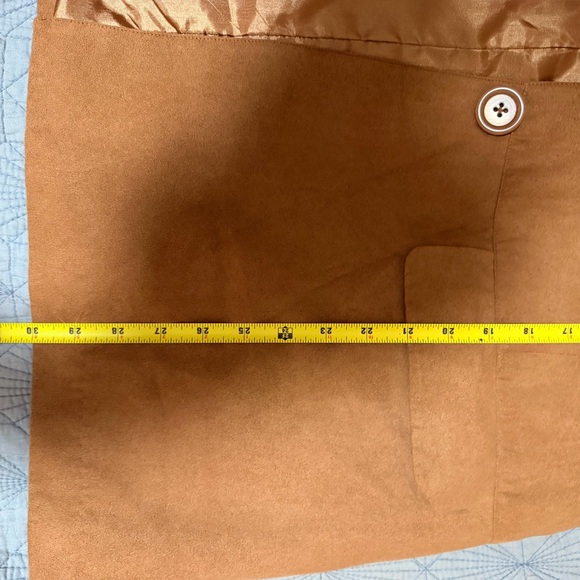 Brownstone Studio Elegant Women's Tan Suede Coat Sz XL - Picture 4 of 4